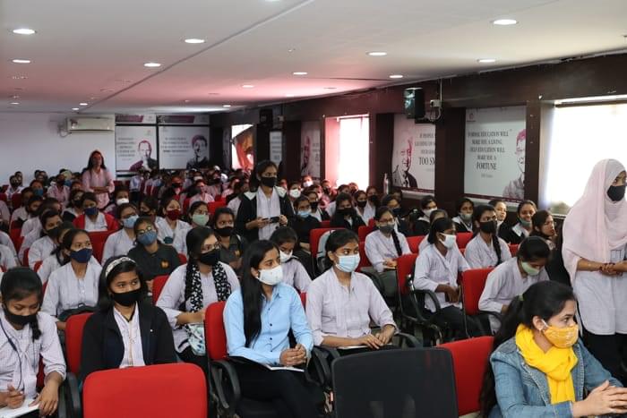 Sadabai Raisoni Women's College Nagpur Campus Life photo 4